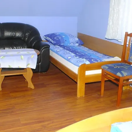 Family Homes - Bed & Bike *